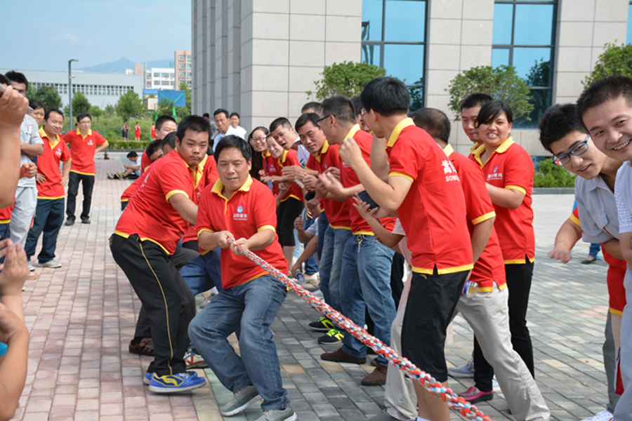 嵩陽煤機“團隊競技，獻禮閱兵”